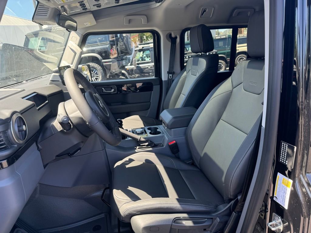 New 2025 INEOS Grenadier Fieldmaster Edition image 5