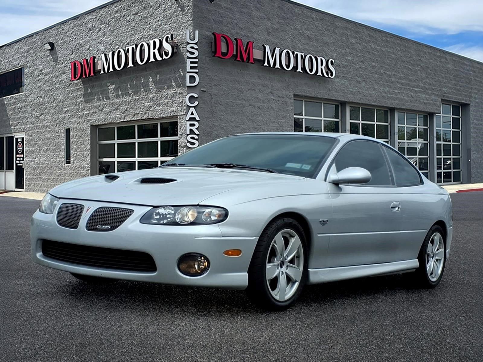 Used 2005 Pontiac GTO RWD image 1