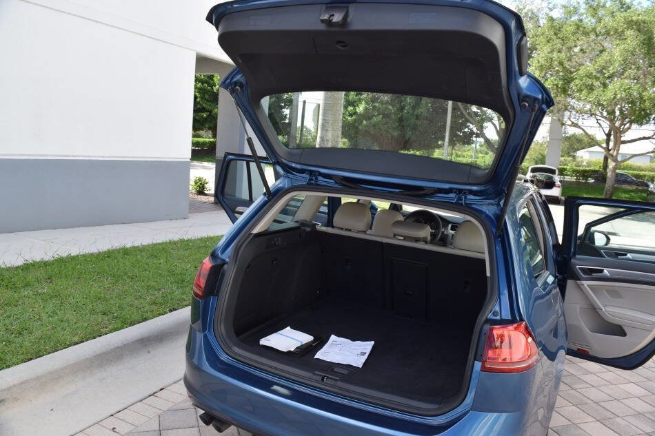 Used 2015 Volkswagen Golf TDI SE w/ Lighting Package FWD image 78