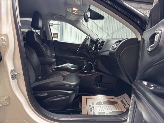 Used 2019 Jeep Compass Altitude image 24