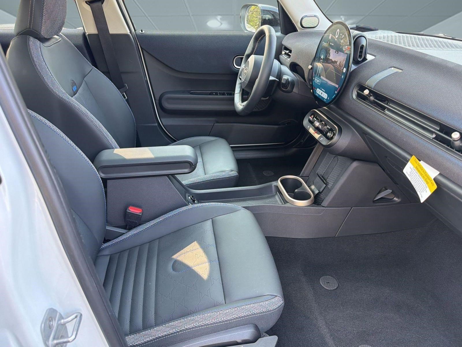 Certified 2025 MINI Cooper S image 29