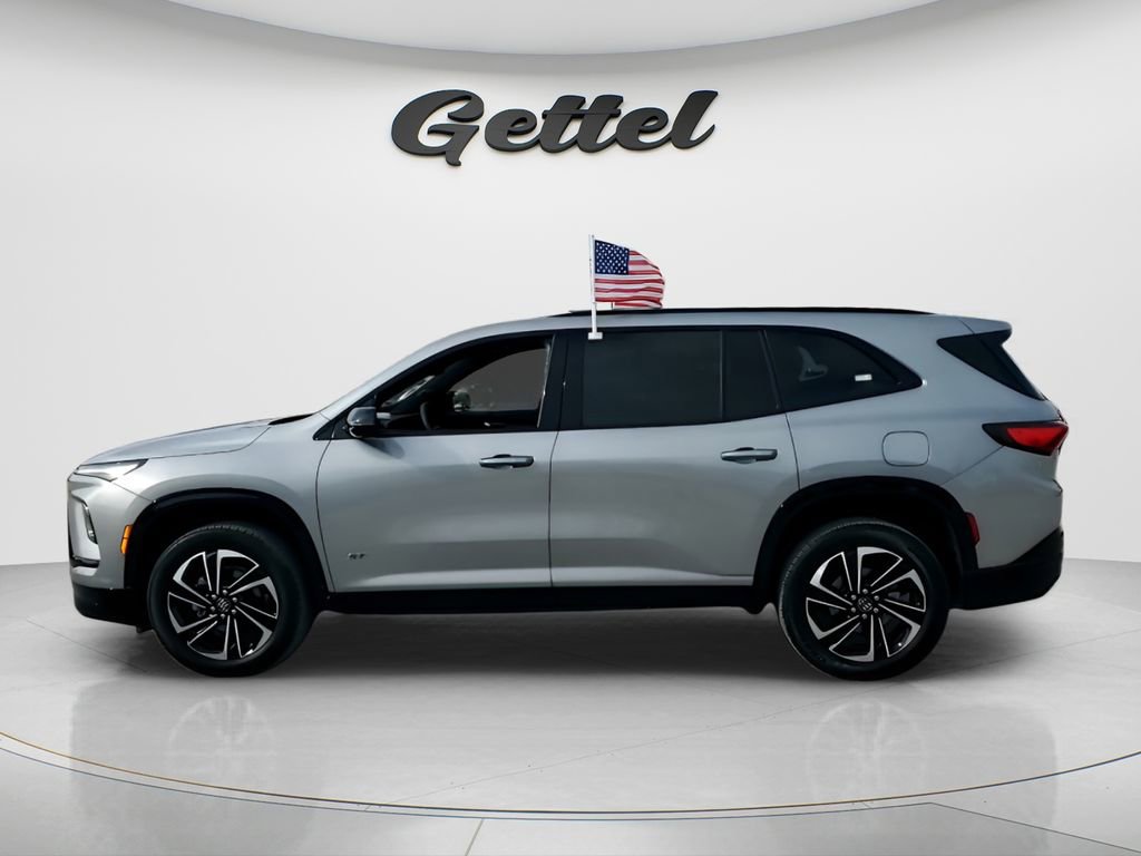 Used 2025 Buick Enclave Sport Touring image 9