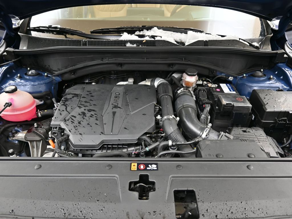 Certified 2023 Hyundai Santa Fe Calligraphy image 9