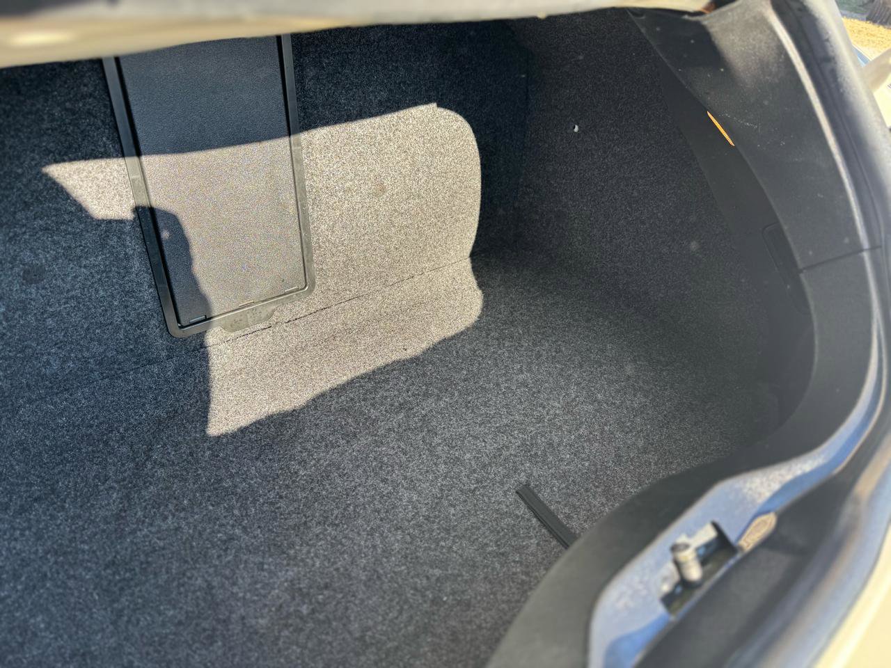 Used 2004 Volkswagen Beetle GLS image 15