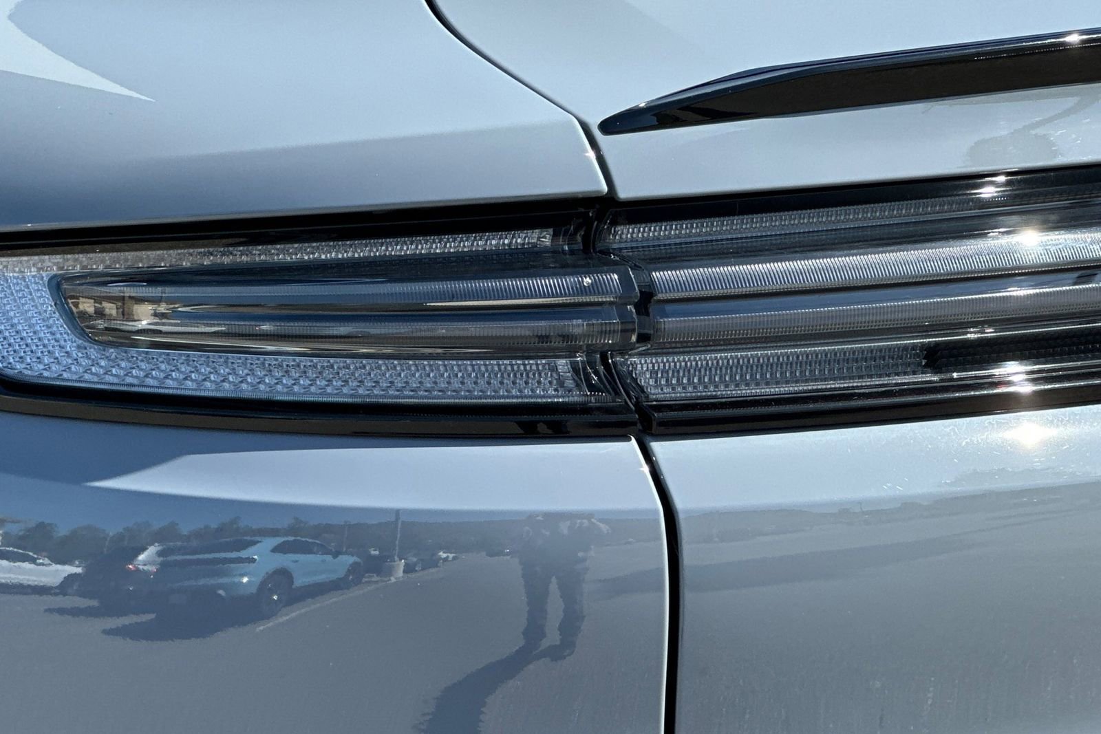 Used 2025 Porsche Cayenne S image 46