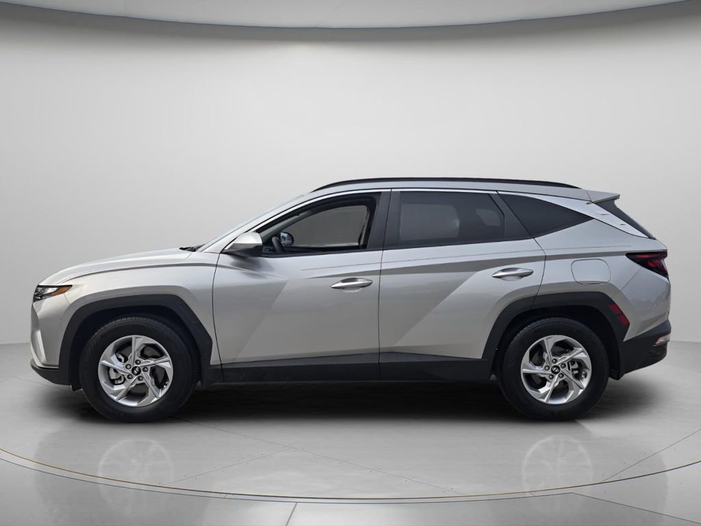 Certified 2024 Hyundai Tucson SEL FWD image 3