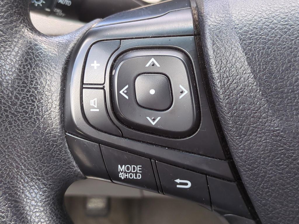 Used 2015 Toyota Camry LE FWD image 20