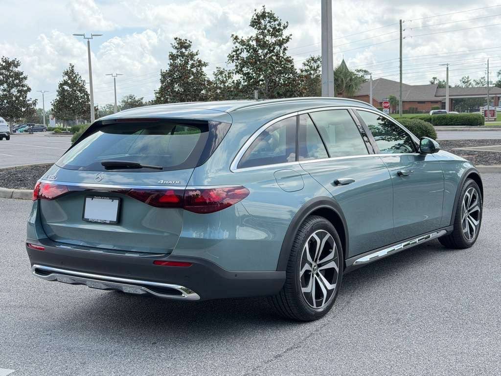 Used 2025 Mercedes-Benz E 450 4MATIC All-Terrain Wagon image 5
