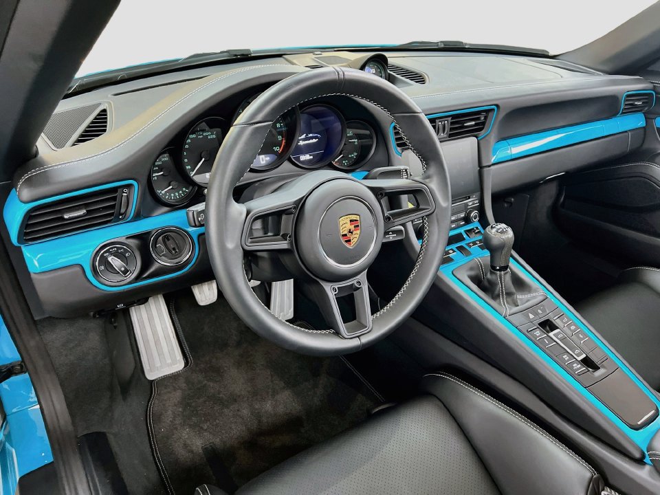 Certified 2019 Porsche 911 Speedster RWD image 4
