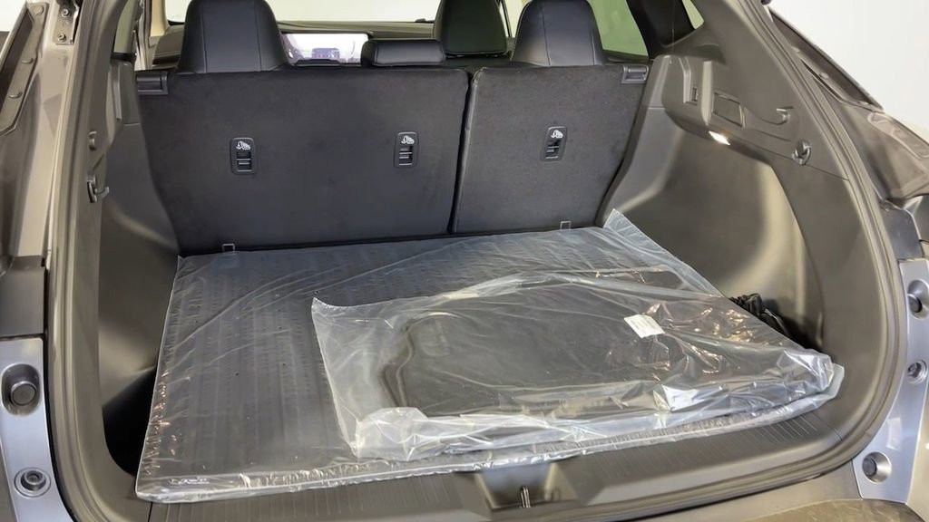 New 2025 Nissan Murano SV image 30