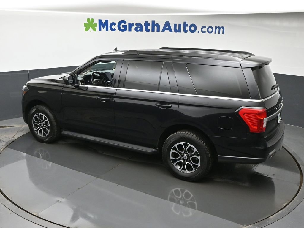 Used 2024 Ford Expedition XLT image 22