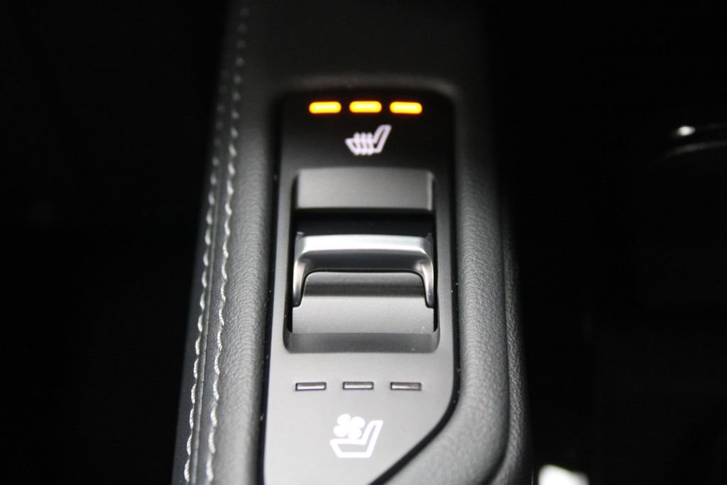 New 2025 Kia Telluride EX w/ EX Captain's Chair Package image 35