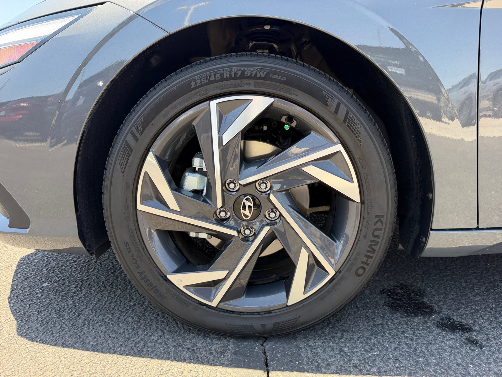 Certified 2025 Hyundai Elantra Sport FWD image 27