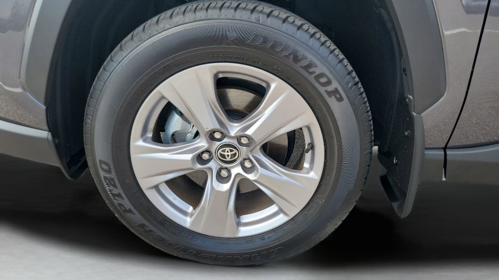 Certified 2025 Toyota RAV4 XLE w/ Convenience Package FWD image 24
