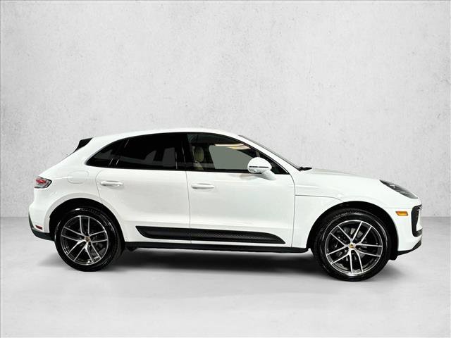 Certified 2026 Porsche Macan Turbo AWD/4WD image 8