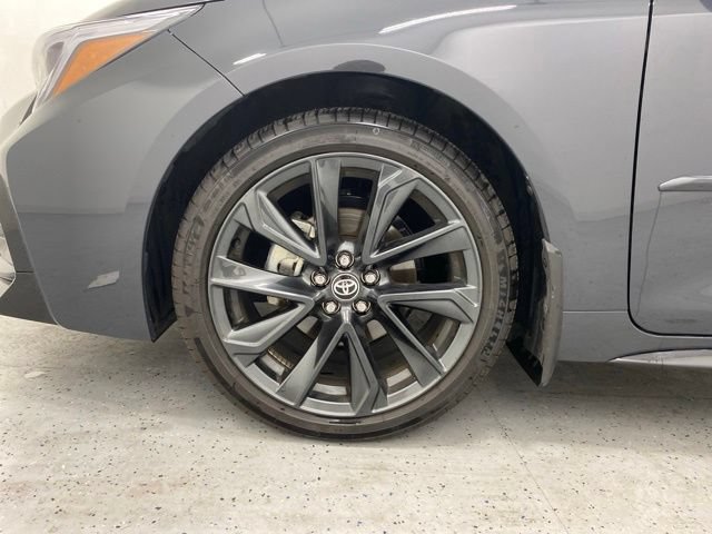 Used 2025 Toyota Corolla SE w/ SE Premium Package FWD image 9
