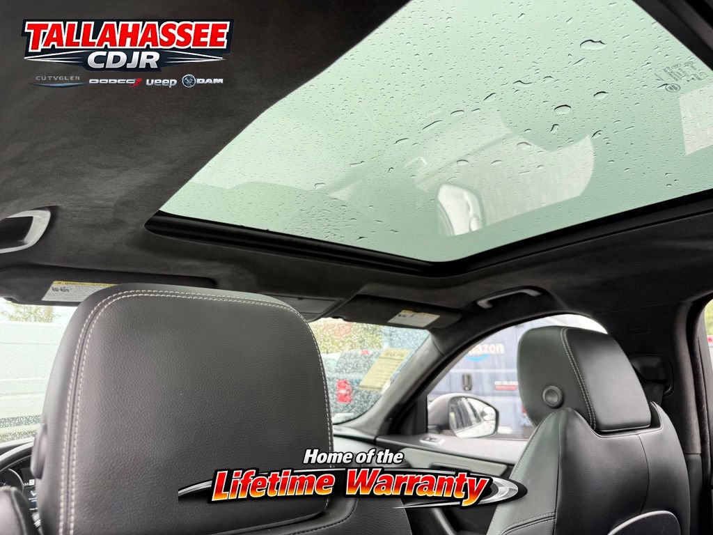 Used 2020 Jaguar F-PACE S AWD/4WD image 33