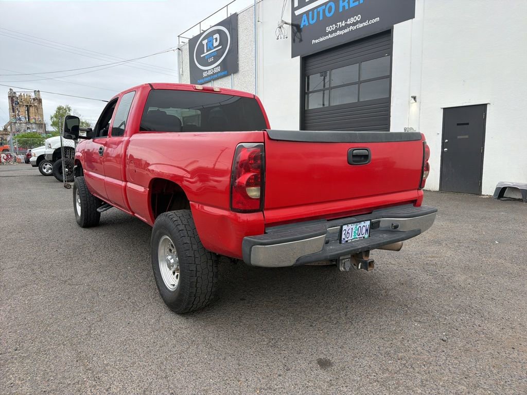 Used 2006 Chevrolet Silverado 2500 LT w/ Skid Plate Package image 3
