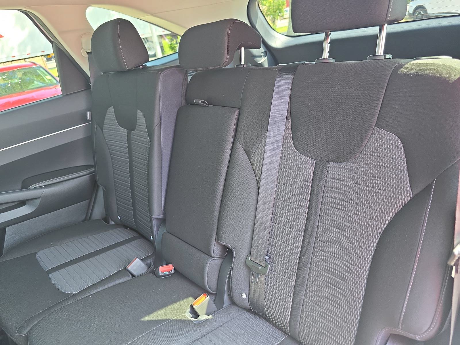 New 2026 Kia Sorento LX FWD image 14