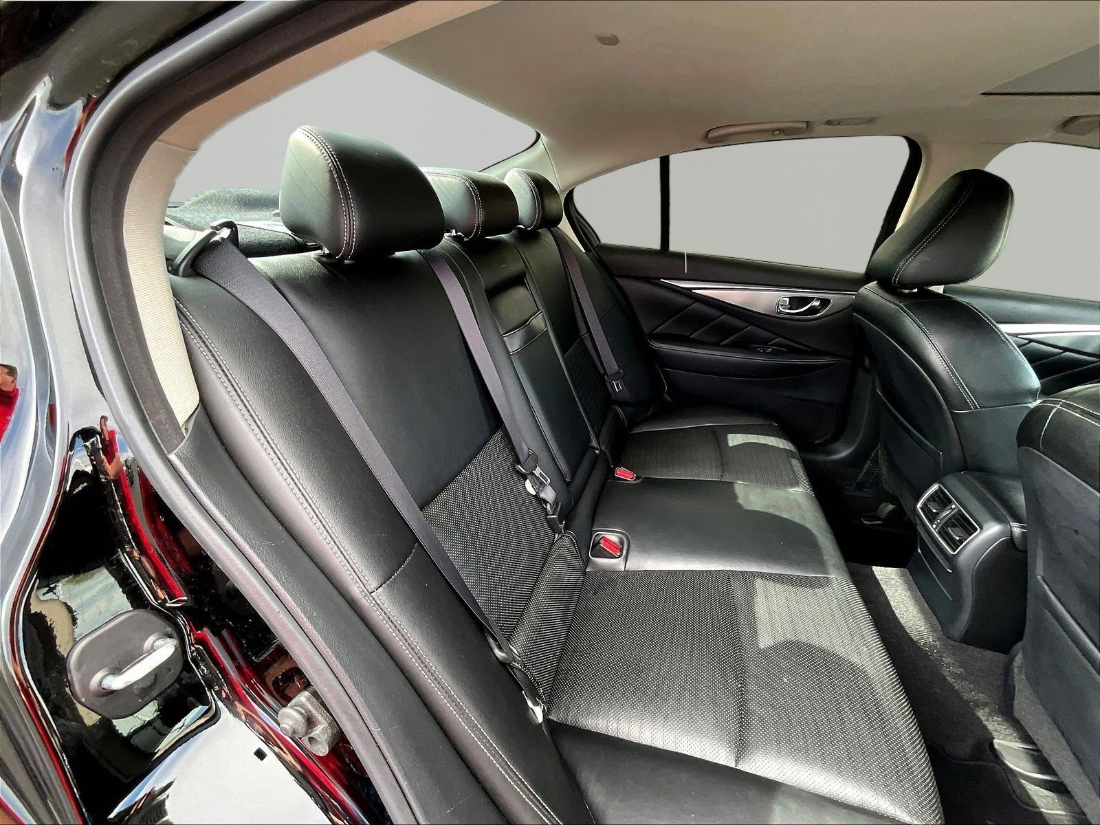 Used 2018 INFINITI Q50 Sport RWD image 25