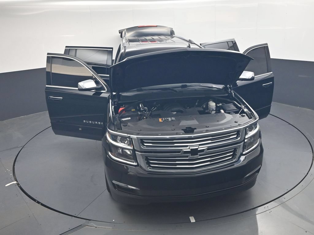 Used 2020 Chevrolet Suburban Premier AWD/4WD image 37