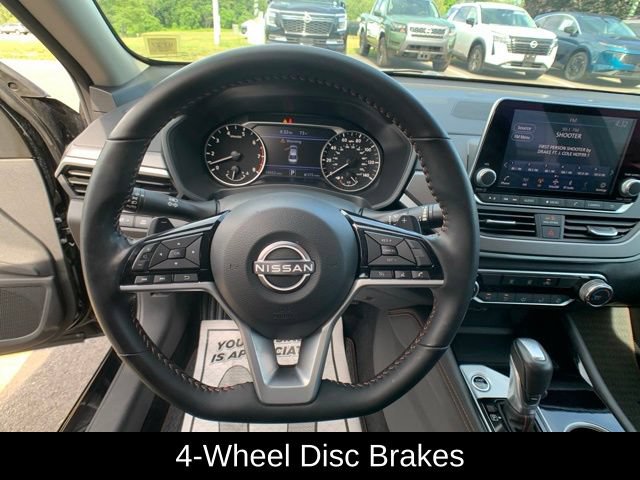 Certified 2025 Nissan Altima 2.5 SR AWD/4WD image 17