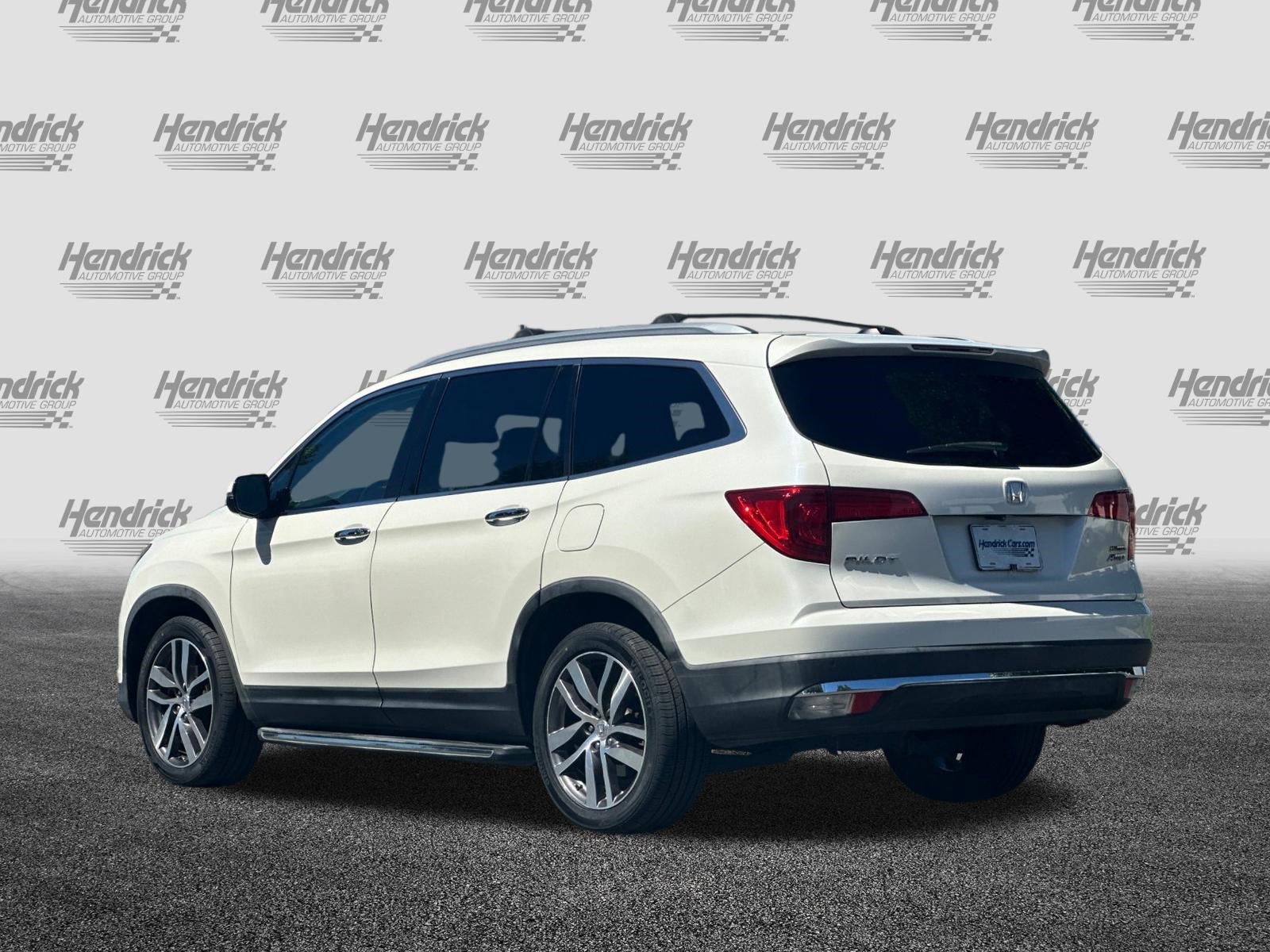 Used 2016 Honda Pilot Touring image 7