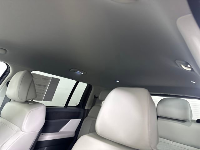 Used 2026 Hyundai Santa Fe SEL image 31