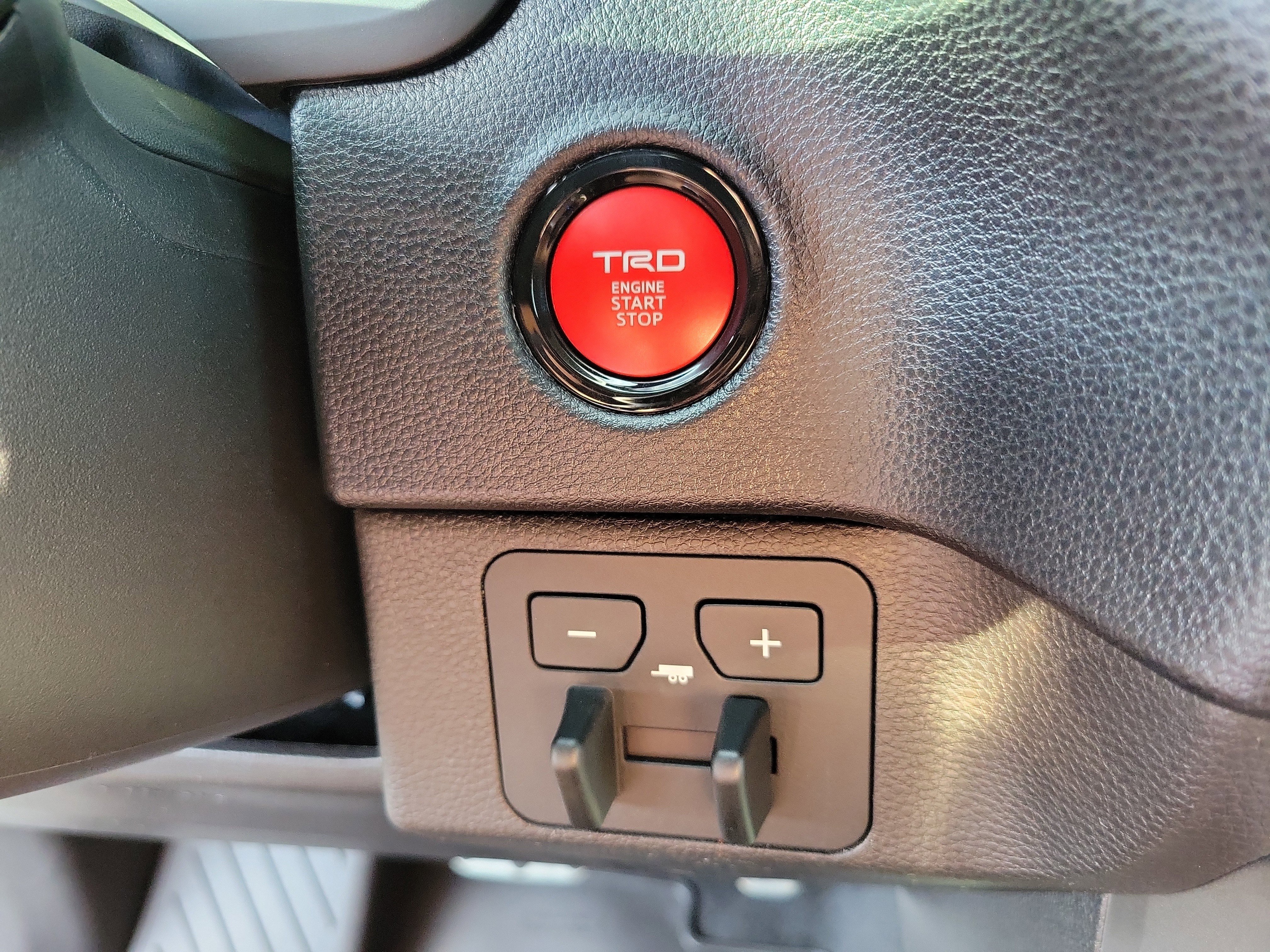 New 2026 Toyota Tundra SR5 w/ TRD Off-Road Package image 28