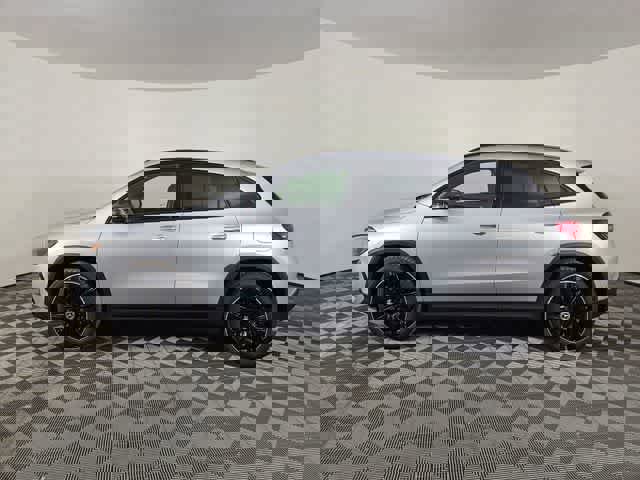 Certified 2026 Mercedes-Benz GLA 250 4MATIC image 2