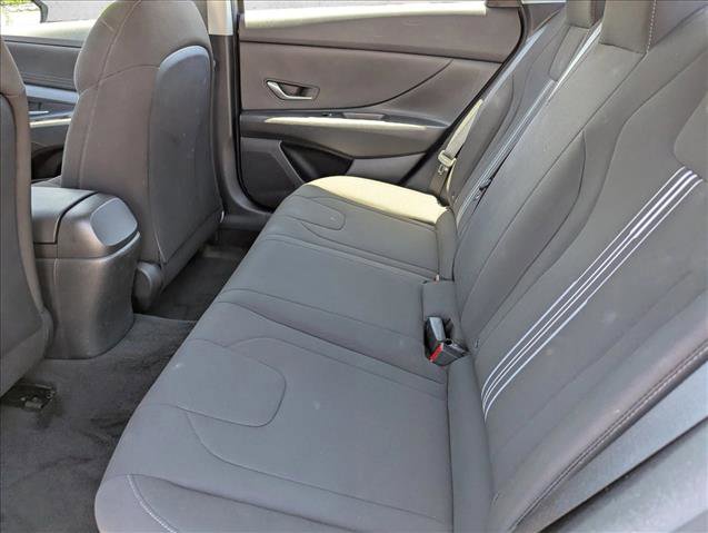 Used 2023 Hyundai Elantra SEL FWD image 24