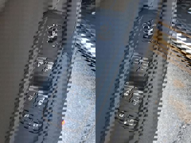 Used 2024 Audi Q5 2.0T Premium w/ Convenience Package image 23