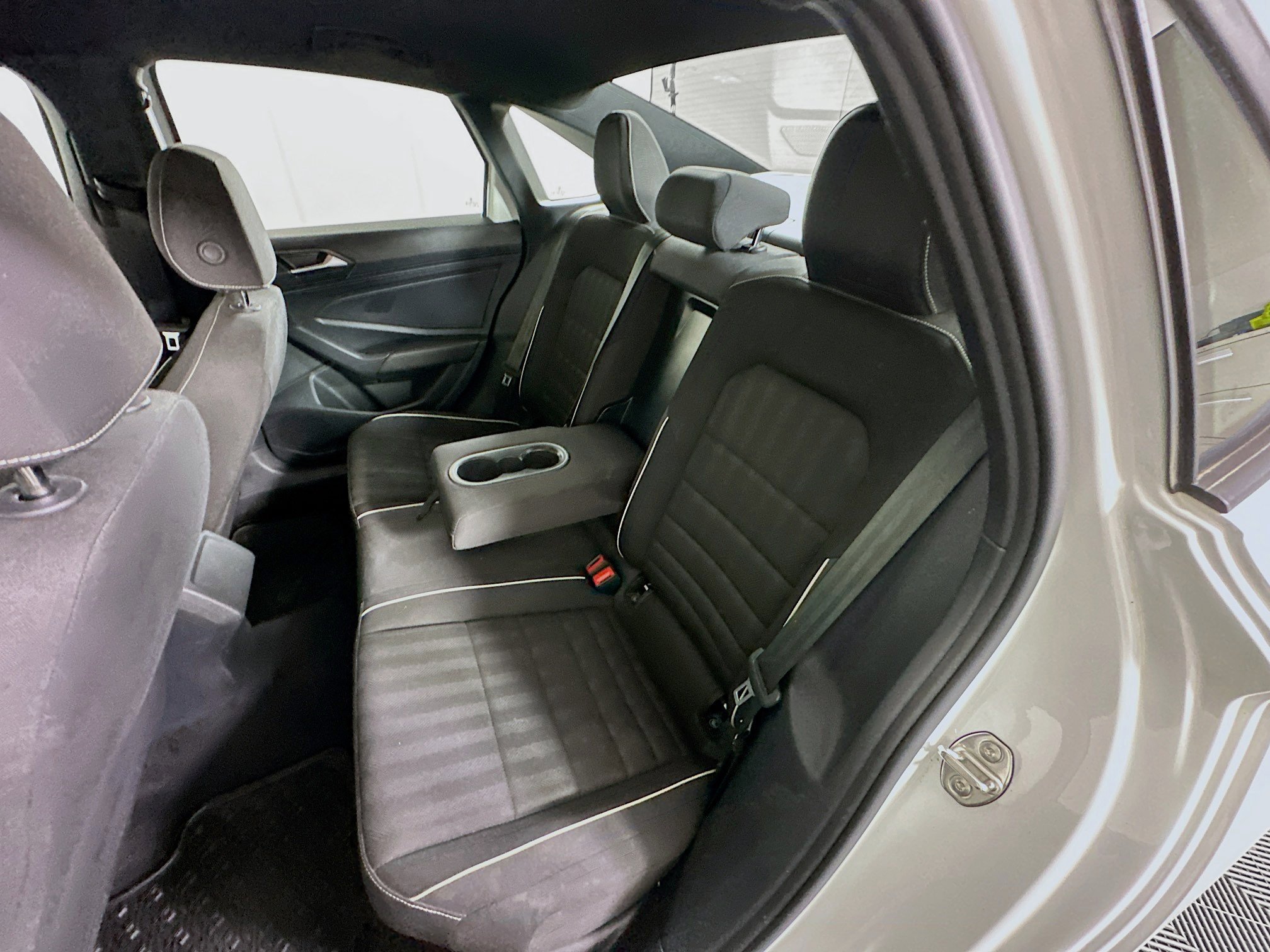 Used 2024 Volkswagen Jetta Sport image 26