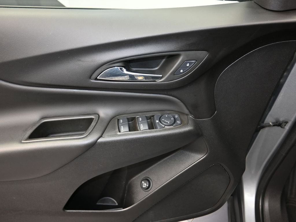Used 2024 Chevrolet Equinox LT image 12