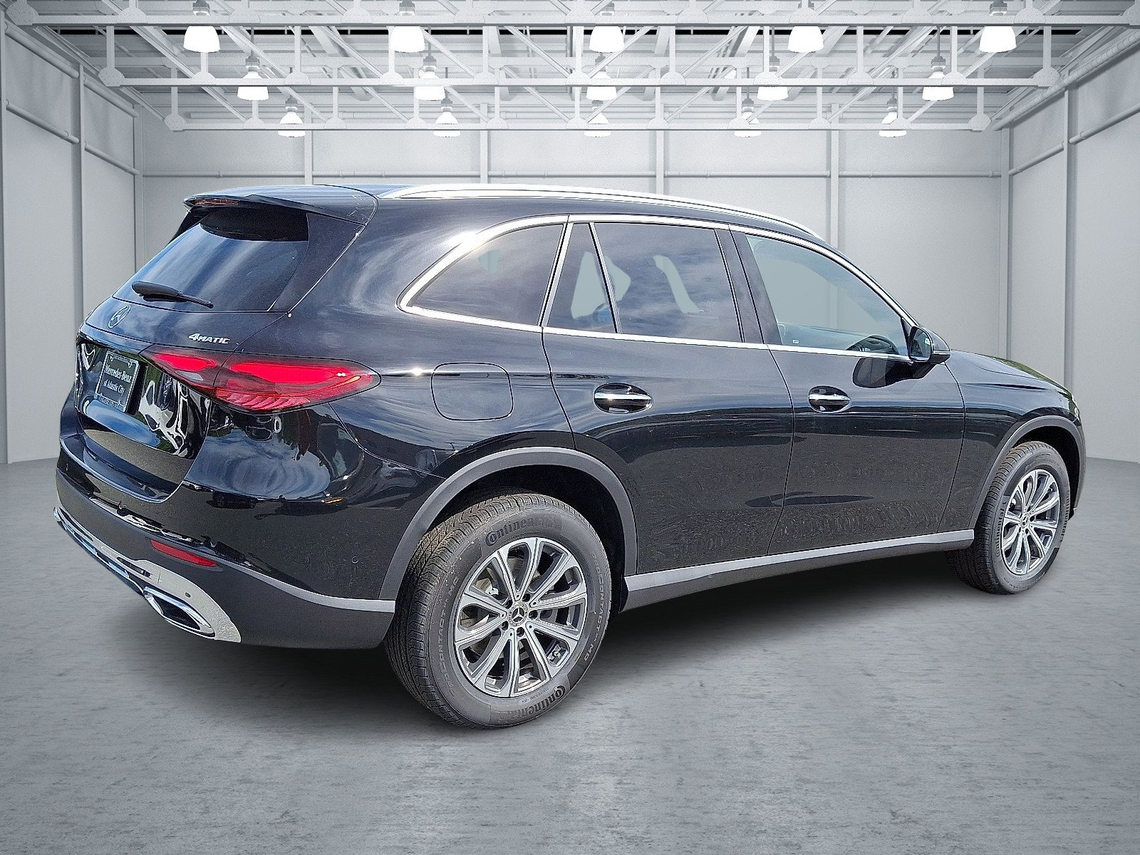 Certified 2025 Mercedes-Benz GLC 300 4MATIC image 6