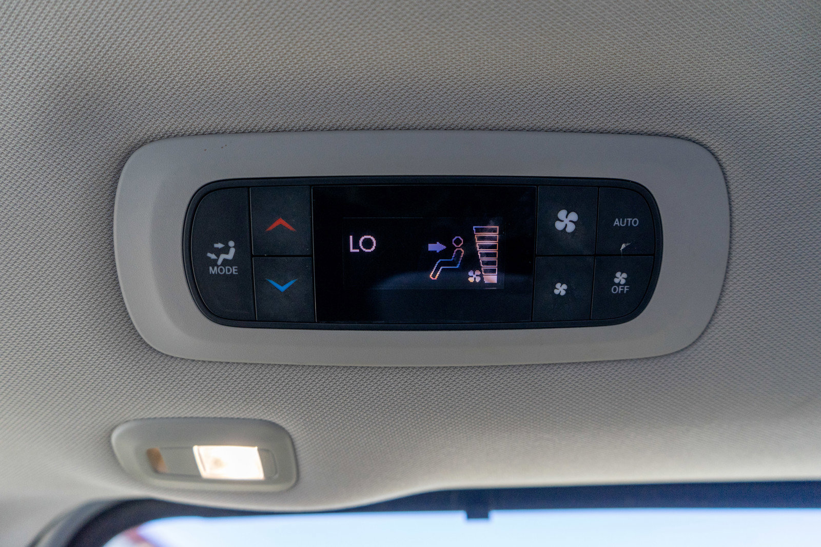 Used 2021 Chrysler Pacifica Limited w/ Premium & Safety Sphere Group AWD/4WD image 31