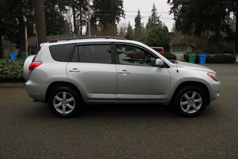 Used 2007 Toyota RAV4 Limited image 12