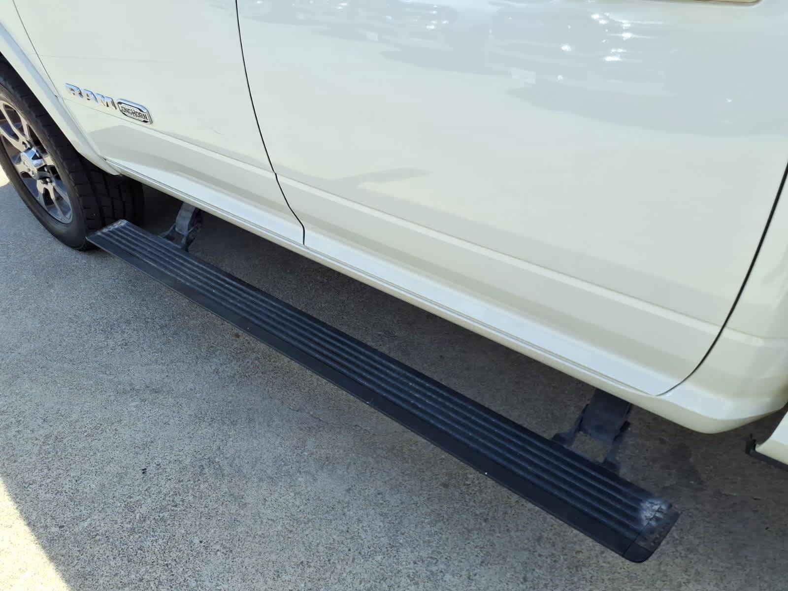 Used 2020 RAM 2500 Limited AWD/4WD image 24