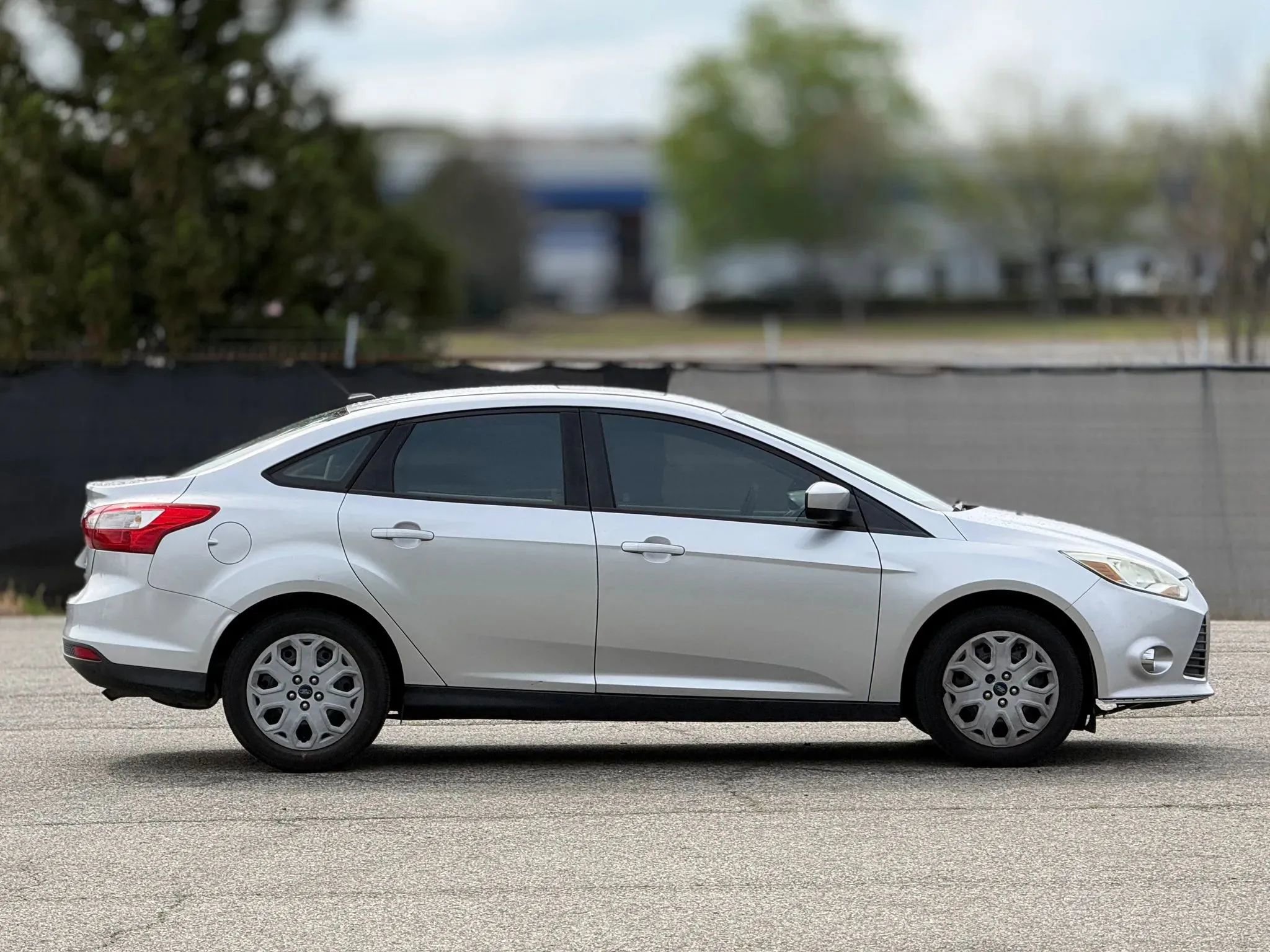 Used 2012 Ford Focus SE image 7