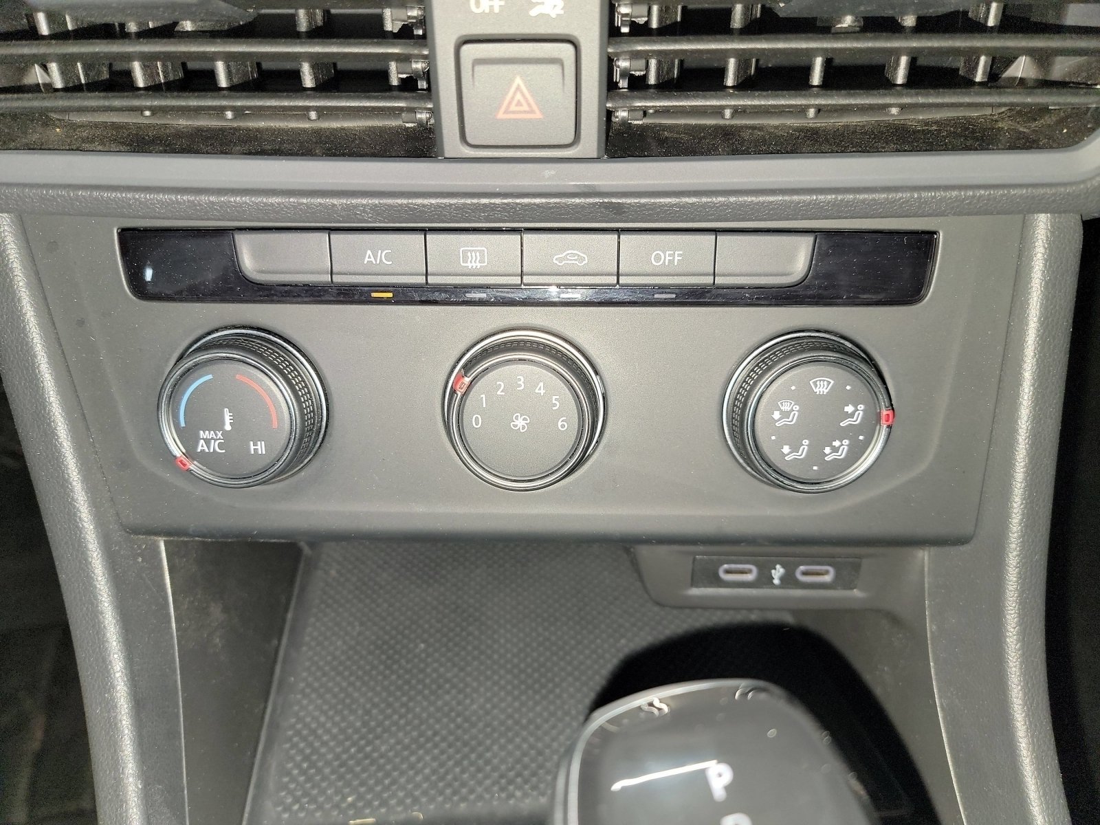 Used 2022 Volkswagen Jetta Sport FWD image 21