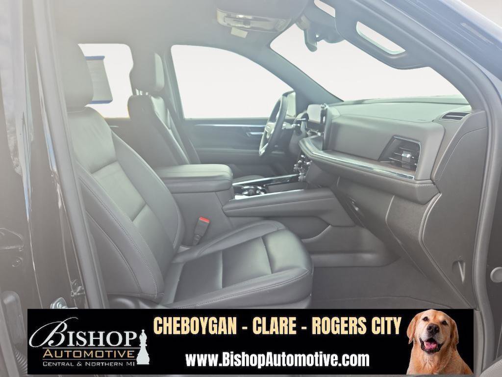 Used 2025 Chevrolet Tahoe Z71 image 27