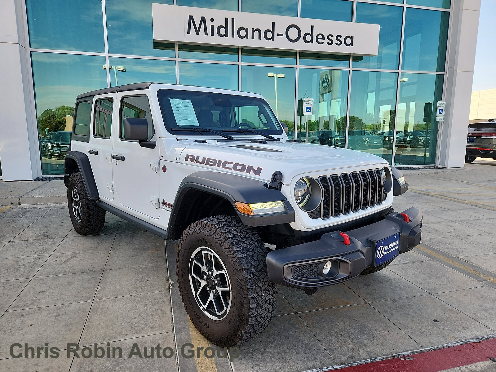 Used 2025 Jeep Wrangler Unlimited Rubicon image 1