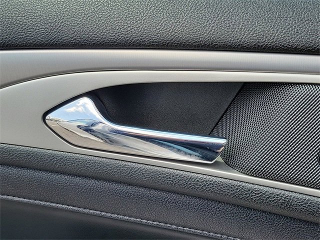 Used 2017 Lincoln MKZ Premiere image 30