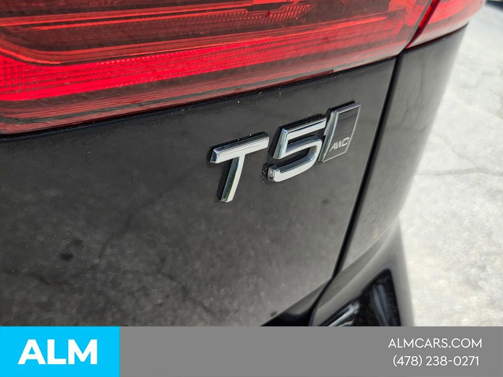 Used 2021 Volvo XC60 T5 Inscription w/ Advanced Package AWD/4WD image 9
