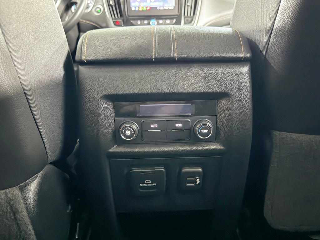 Used 2020 Chevrolet Traverse RS FWD image 44
