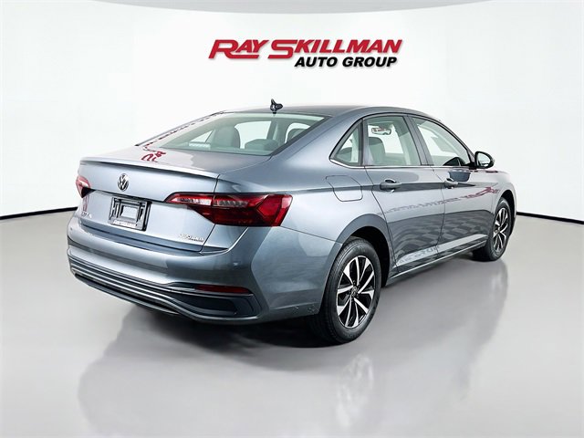 Used 2024 Volkswagen Jetta S image 7