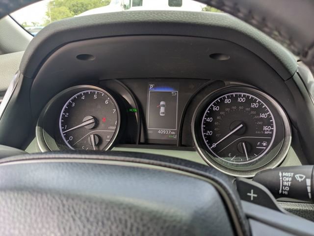 Used 2024 Toyota Camry SE FWD image 33