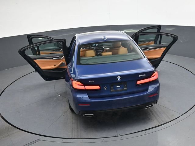 Used 2022 BMW 540i xDrive w/ Premium Package image 43