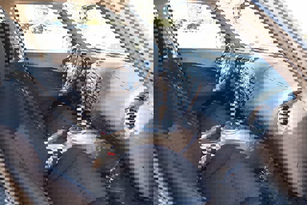 Used 2013 Nissan Juke S image 15