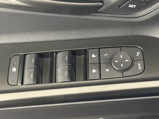 New 2026 Toyota C-HR AWD/4WD image 27